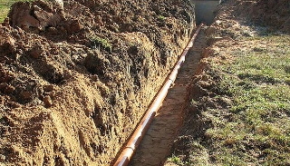 Копка траншей для водопровода в Серпухове: цена за метр от 945 руб.