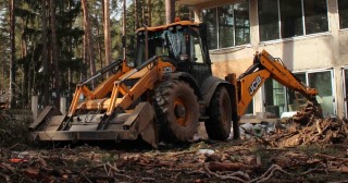 Расчистка участка Серпухов, цена от 5246 руб.